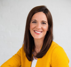 Anna-Collard-2 (1)hhhh.jpg